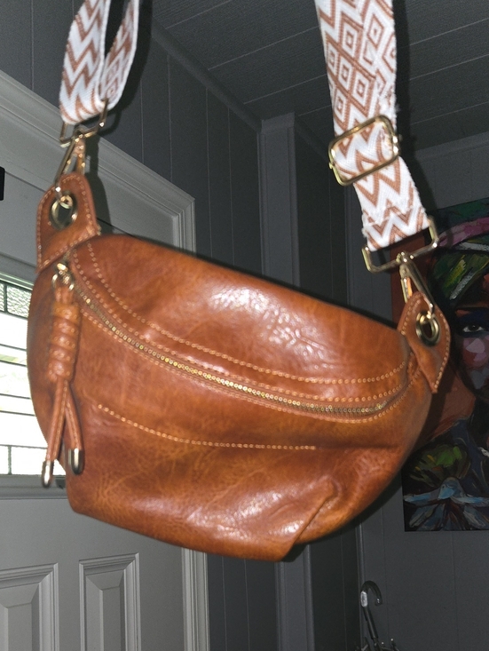 Handbags - Beautiful Crossbody Bag